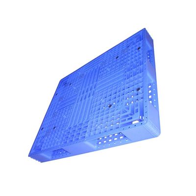 HDPE πλαστική παλέτα 1300 X 1100mm πλαστική αντίσταση υγρασίας παλετών αποθηκών εμπορευμάτων