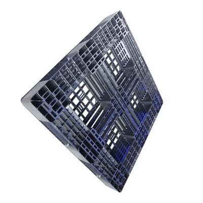Βιομηχανικά 1100 X 1100 δυναμικό φορτίο παλετών 3T πολυαιθυλενίου μαύρο πλαστικό