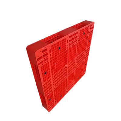 Υγιεινή 1200x1200 κόκκινη Stackable πλαστική παλέτα 6000Kg PE για την αποθήκη εμπορευμάτων