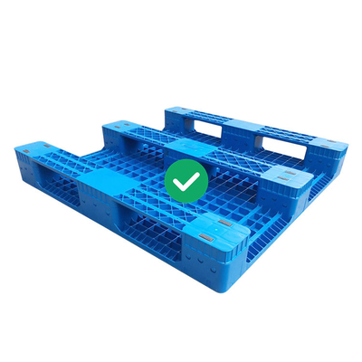 Υγιεινό φορμαρισμένο έγχυση πλαστικό HDPE 4T παλετών στατικό φορτίο Rackable